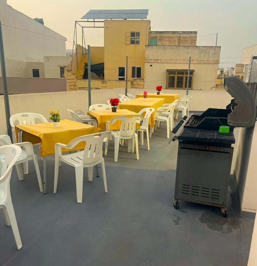 Smart Hostel Birkirkara ภายนอก รูปภาพ