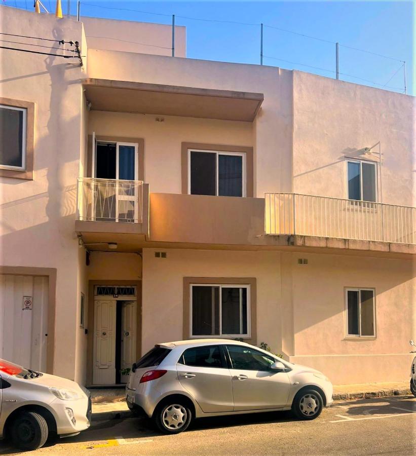 Smart Hostel Birkirkara ภายนอก รูปภาพ