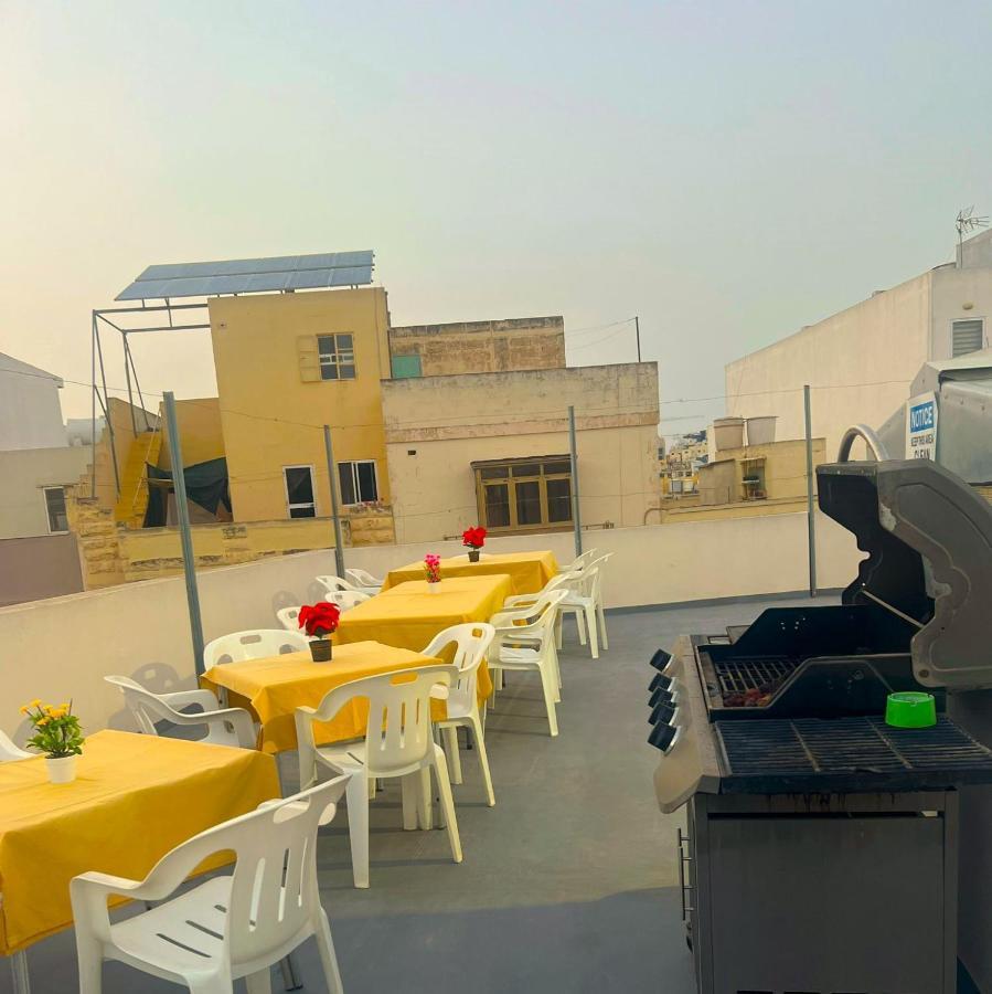Smart Hostel Birkirkara ภายนอก รูปภาพ