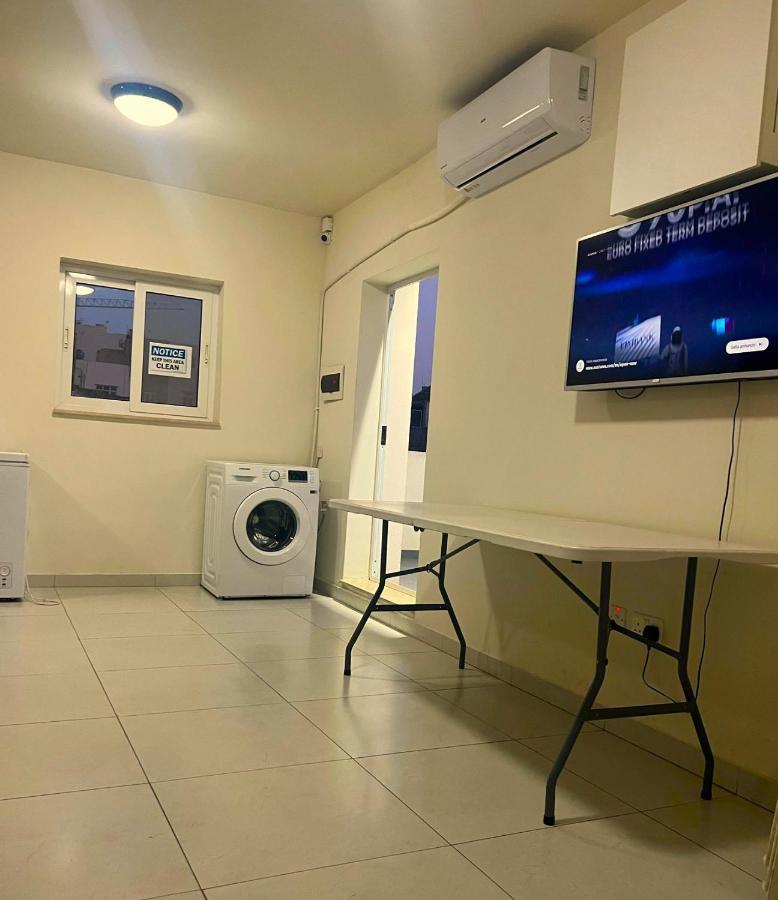Smart Hostel Birkirkara ภายนอก รูปภาพ